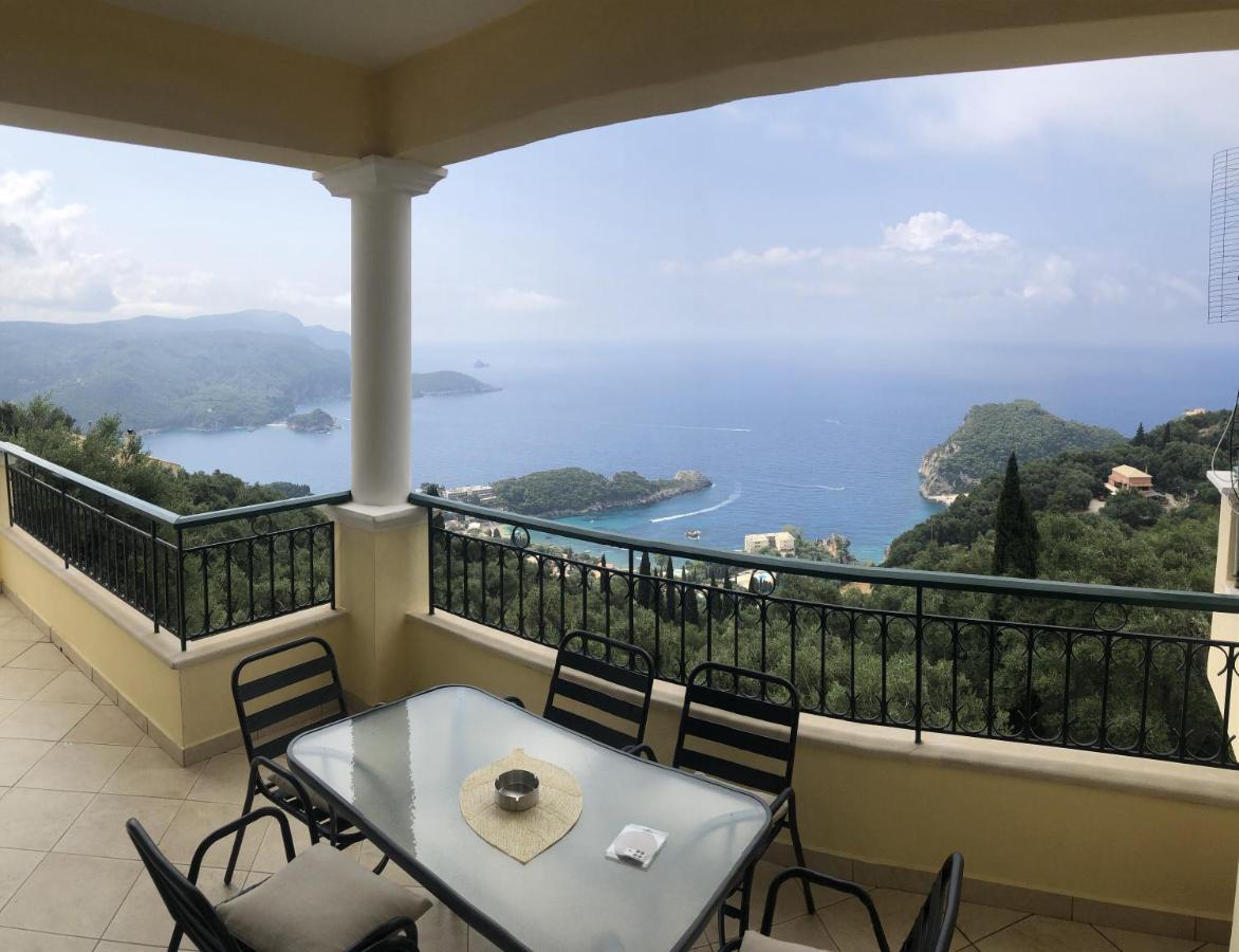 Mariza's View House * Lákones